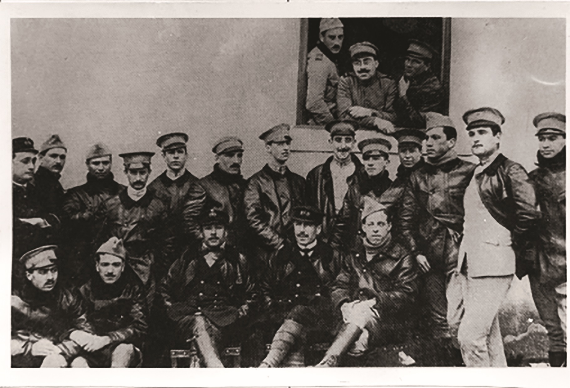 CREATION OF THE ARMADA SERVICE AND AVIATION SCHOOL DURING THE GREAT WAR